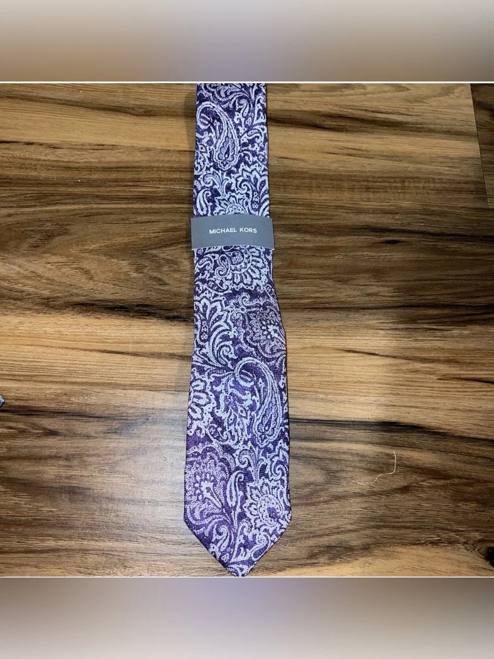 Michael Kors Men's Paisley Tie neck purple - Grape (purple), New MSRP $69.50